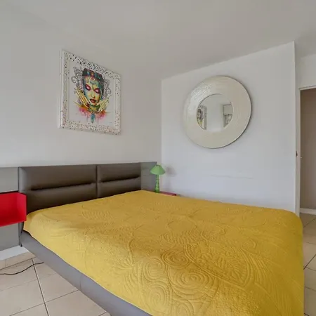 Luxury Flat With Swimming Pool Apartment Mandelieu